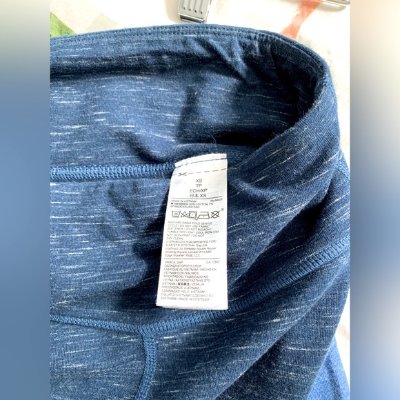 🌟2/$20 PRICE DROP🌟 NWOT! GAP FIT GFAST colorblock performance cotton LEGGINGS - Picture 3 of 3